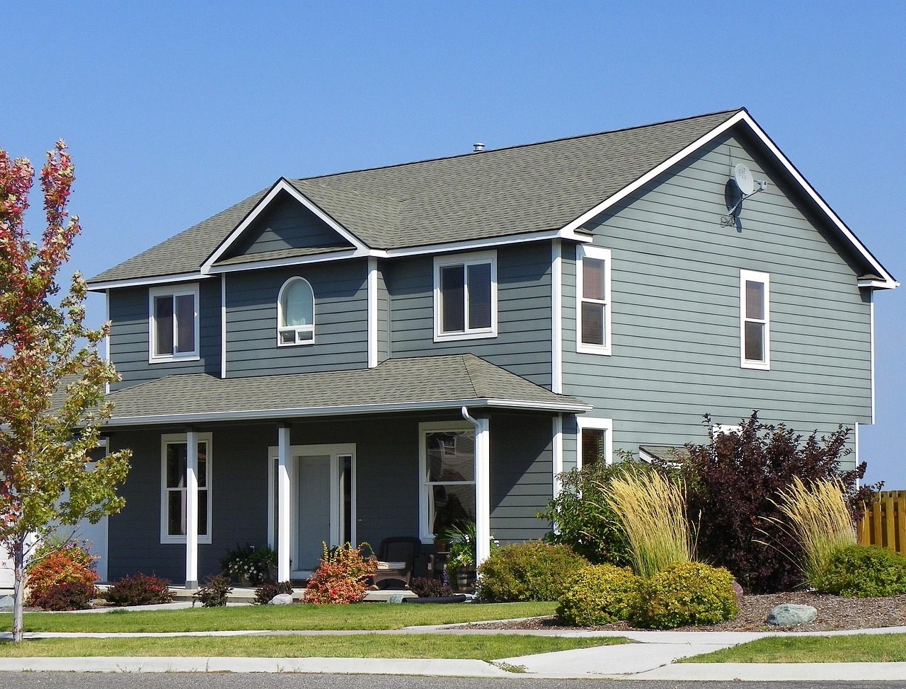 family_home_475879_1280